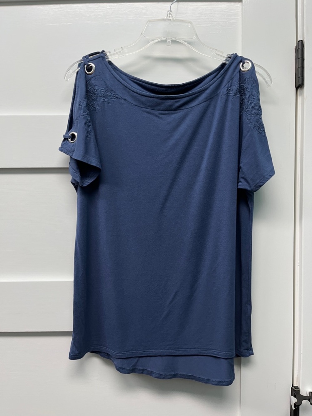 Cable & Gauge Blue Gray Cold-Shoulder Top with Grommet & Embroidery Detail